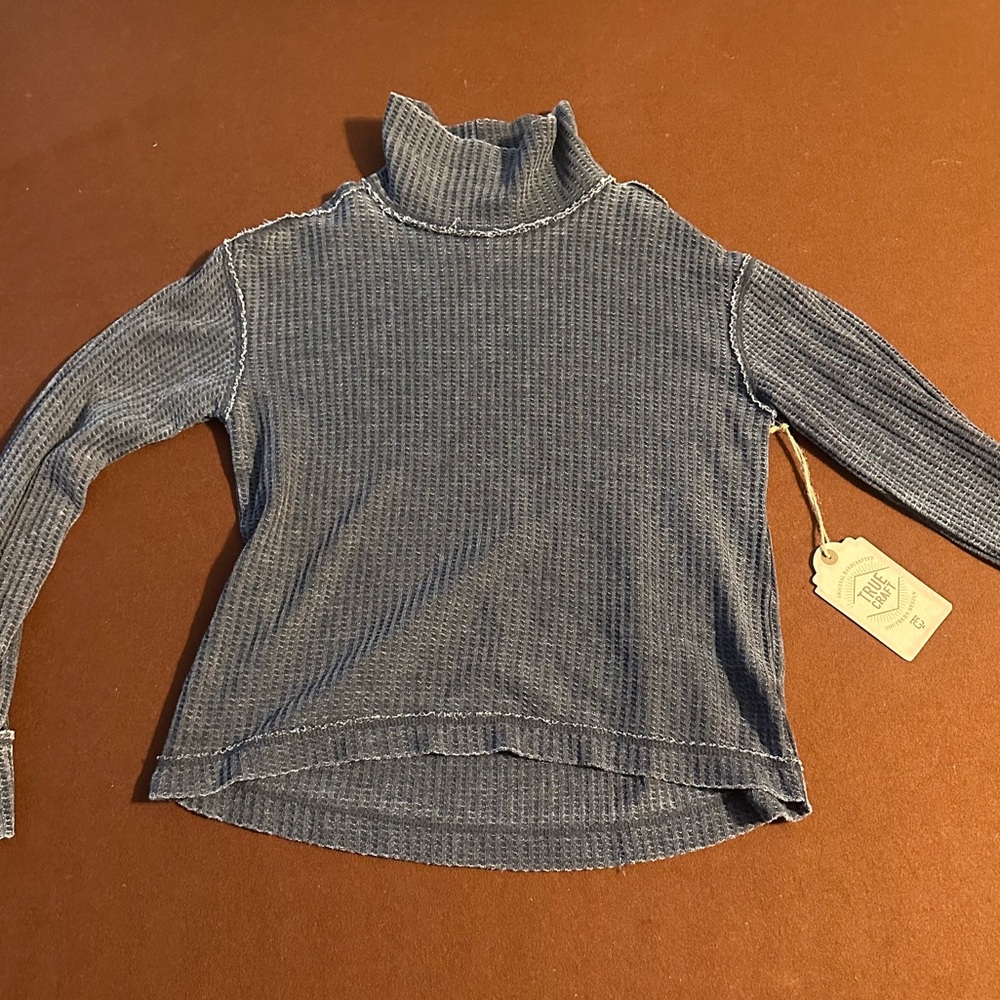 Women’s Top NWT